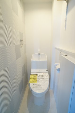 ONLYONE宝塚山本Ⅱのトイレ