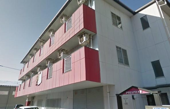 アクエリアス大産のエントランス