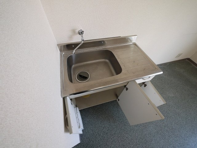 サンプラザ南京終のキッチン