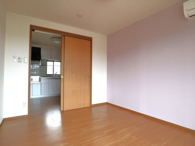 サンエステート　Ｂの洋室