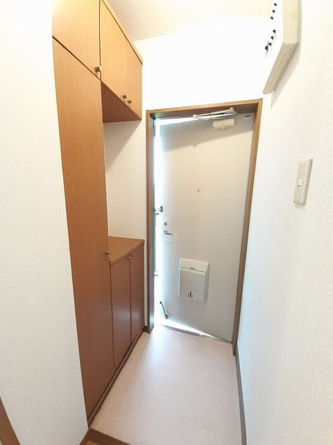 サンエステート　Ｂの玄関