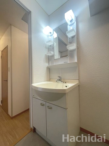 ファミール二池の居間・リビング|DK9帖