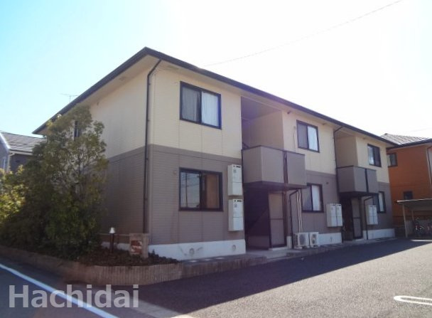 ファミール二池の外観