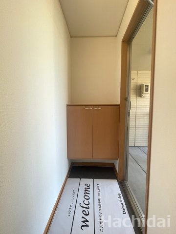 ファミール二池の洋室|北洋室・エアコン付き