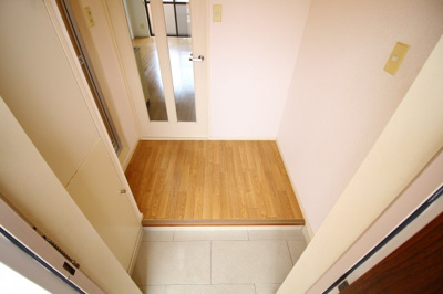 【玄関】 | ブルーラバンハイツ