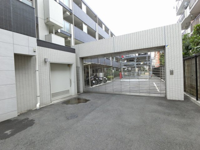 【駐車場】 | クオス横浜大口