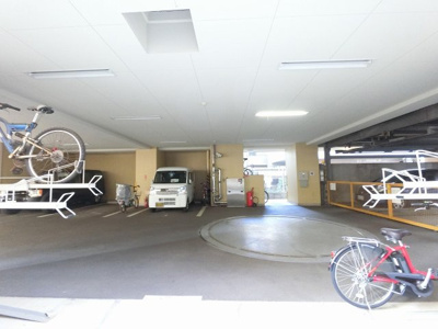 【その他共用部分】 | グランシティ横濱中央 | 自転車置き場　駐車場