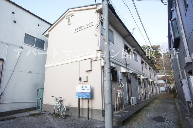 トネリバーハイツの外観