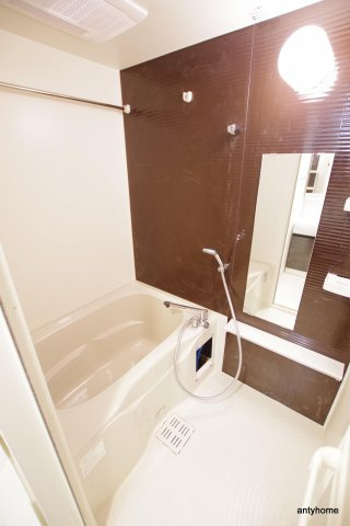 ミラージュパレス北梅田の浴室