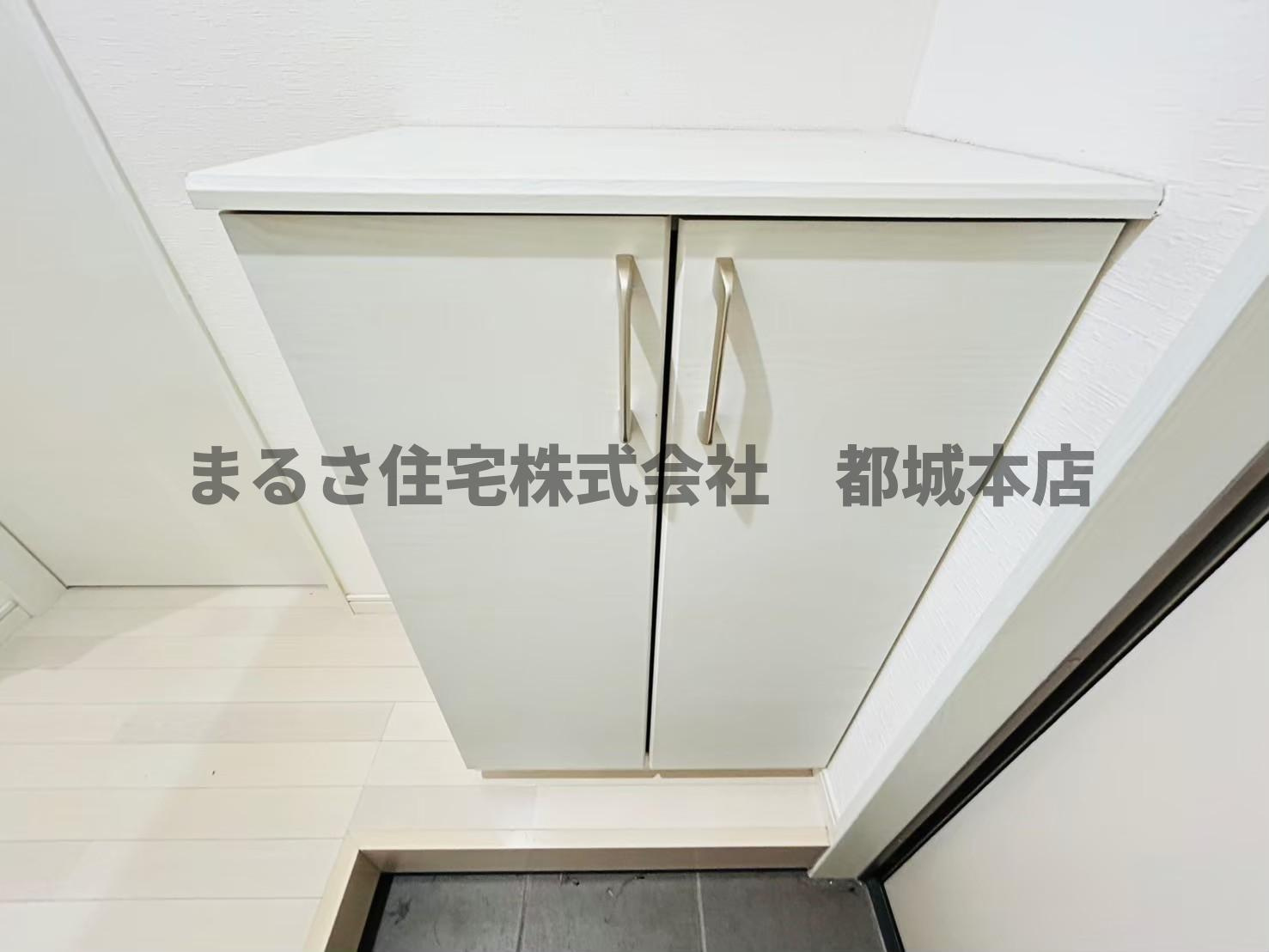 DOLCEVITA西町の玄関
