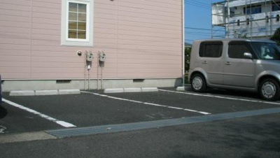【駐車場】 | ラフィーネ・Ａ