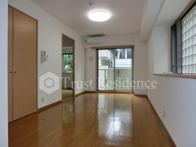 【居間・リビング】 | ヴェルデベント