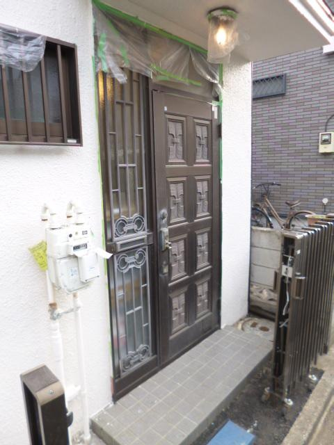 杉本邸秋津貸家　のエントランス