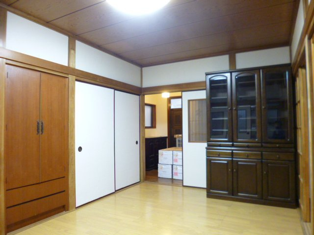 杉本邸秋津貸家　の居間・リビング