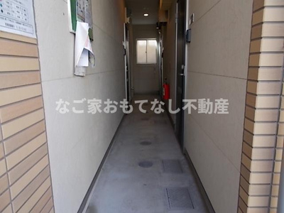 【エントランス】 | ナピオ上小田井（napio上小田井）
