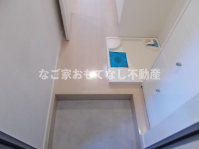 【玄関】 | ナピオ上小田井（napio上小田井）