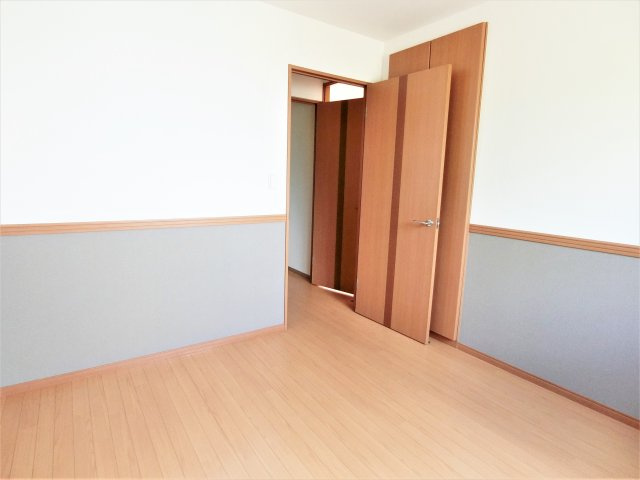 ＣＡＳＡ　ＤＯＭＡＮＩの洋室