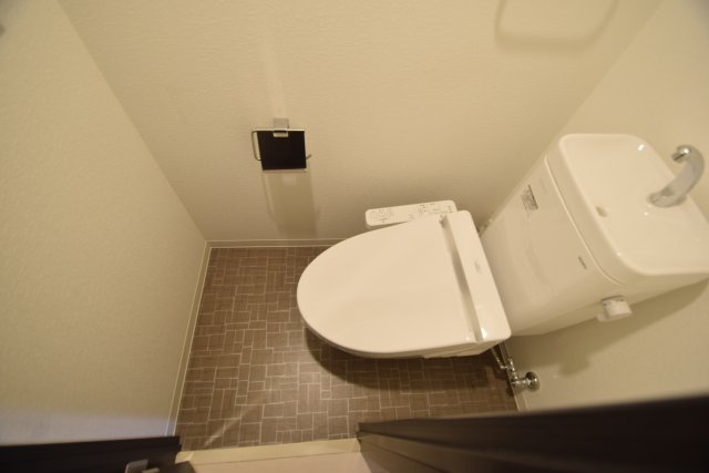 クレシェンテ梅月のトイレ|清潔感のあるトイレです
