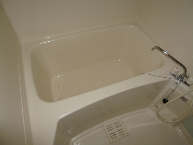 エピナール　ララＡの浴室