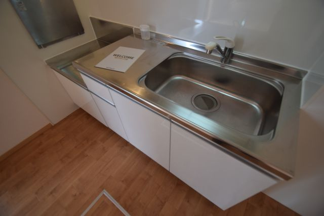 シャンティ上山のキッチン|ガスコンロ設置可能です