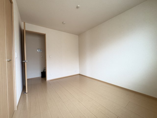 レジデンスみやびの寝室