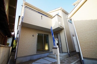 【外観】 | 2号棟　現地（2018年03月）撮影