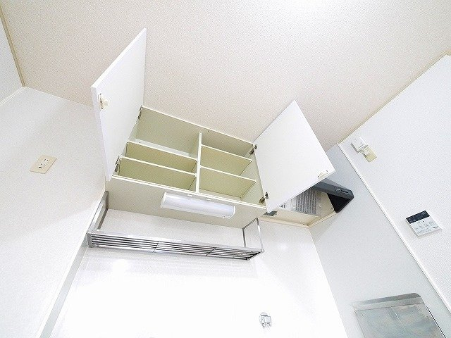 サニーハイツ・学園中のキッチン|お料理しやすいキッチンです