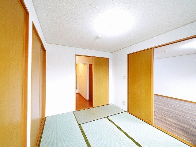 サニーハイツ・学園中の和室|和室があると落ち着いた雰囲気になりますね