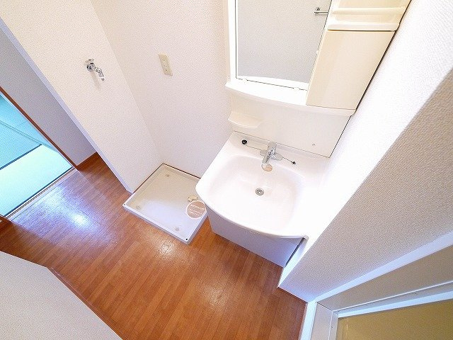 サニーハイツ・学園中の浴室|お風呂で日々の疲れを落としましょう