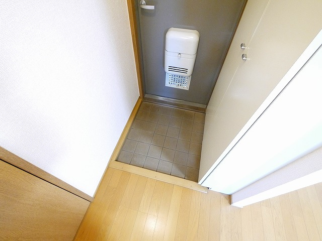 ハイム櫟　Ａ棟の玄関