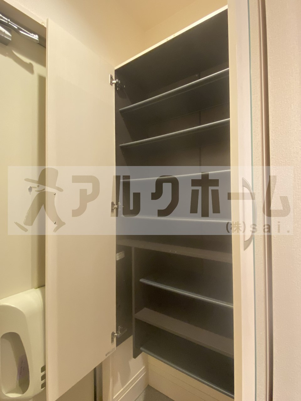 ルミエール東太子の玄関