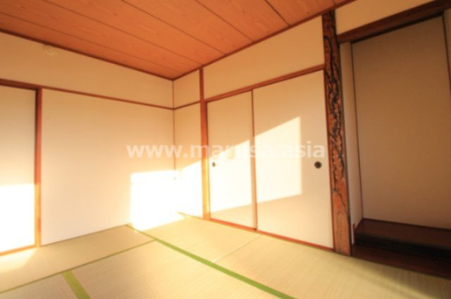 望洋マンションの和室