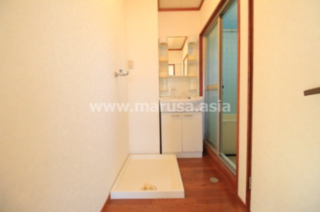 望洋マンションの洗面所