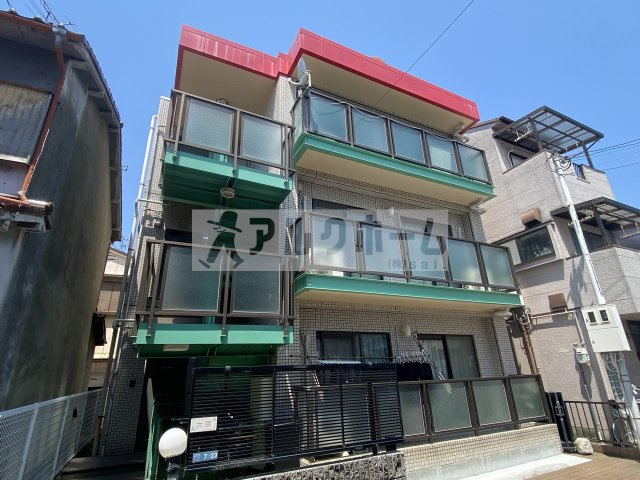 ロッヂｓ法善寺4丁目の外観