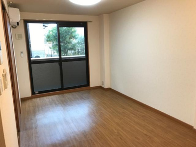 【居間・リビング】 | ラ・ポーラ滝川Ⅰ番館