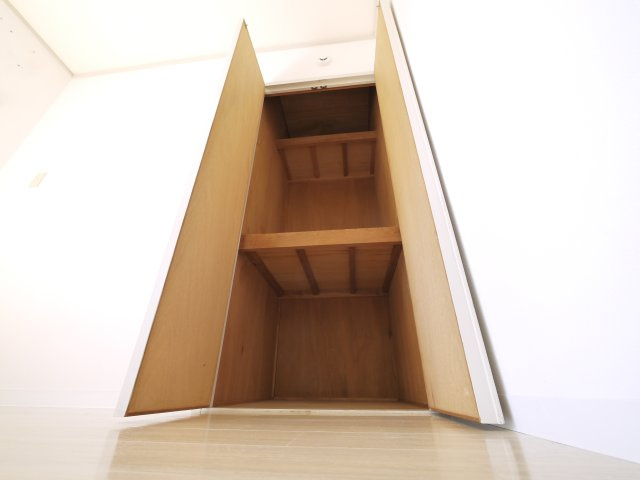 エミエール西大寺の収納