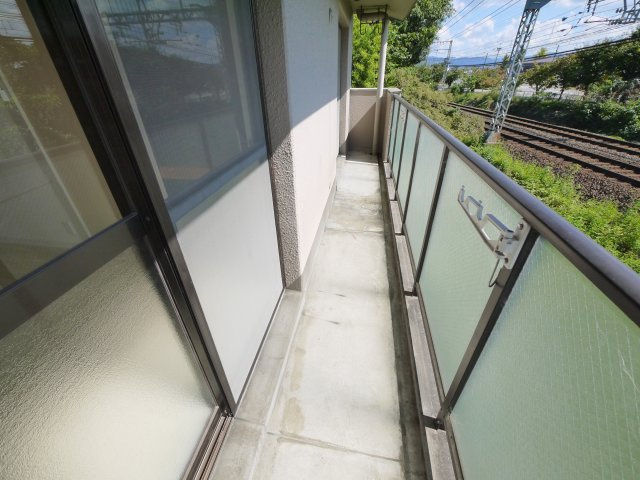 エミエール西大寺のバルコニー