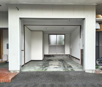 【その他】 | 加茂町２丁目貸家（3） | 車庫内