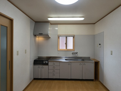 【キッチン】 | 加茂町２丁目貸家（3） | IHコンロ