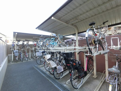 【その他共用部分】 | クレストフォルム鶴見ウッドスクエア | 駐輪場