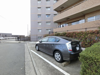 【駐車場】