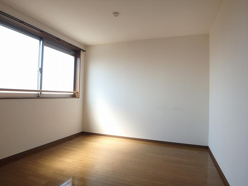 iマンションの洋室