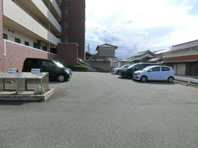 iマンションの駐車場