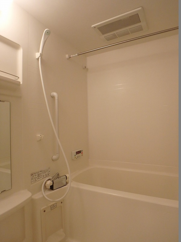 iマンションの浴室