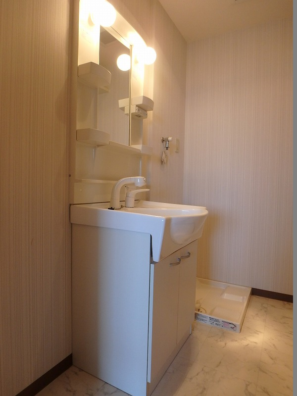 iマンションの洗面所