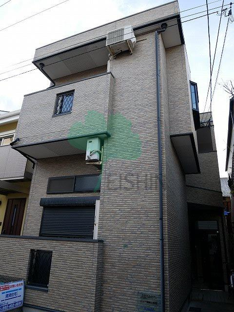 ピュア箱崎7番館の外観