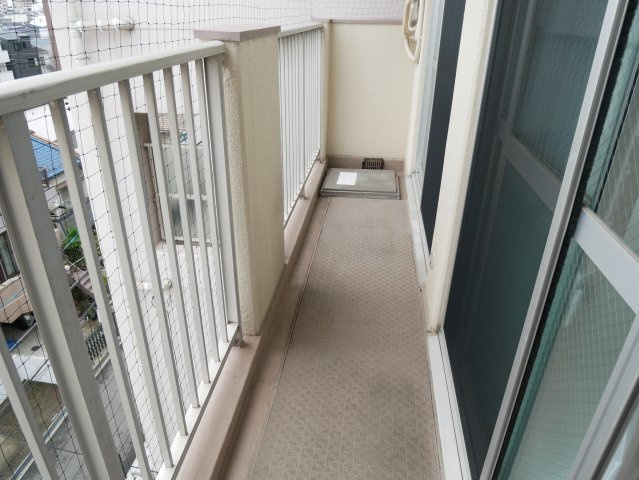 【バルコニー】 | ケイ・クリスタル