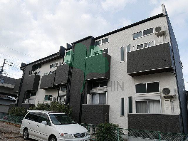 クレア箱崎6番館