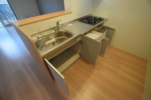 ソレイユのその他|キッチン下に収納あります