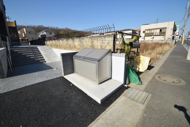 ソレイユのその他共用部分|ゴミ捨て場あります